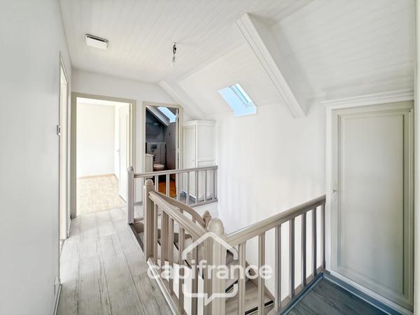 Maison à vendre 9 pièces LE SOURN (56300) Propriété rénovée – Vie paisible et multiples possibilités à deux pas de Pontivy