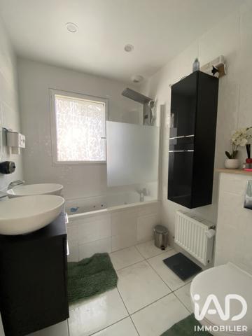 Maison à vendre 4 pièces 98,48 m² Moret-Loing-et-Orvanne