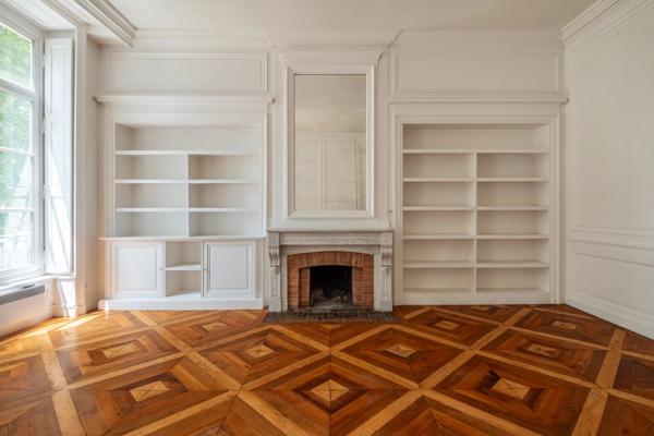 Lyon 1er - PECHERIE - Appartement familial - 186m² - 3 chambres