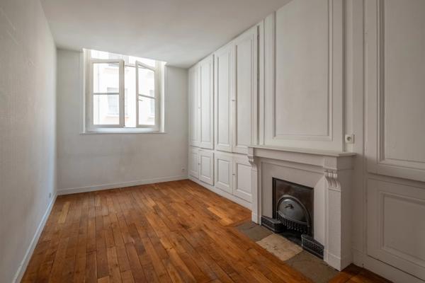 Lyon 1er - PECHERIE - Appartement familial - 186m² - 3 chambres
