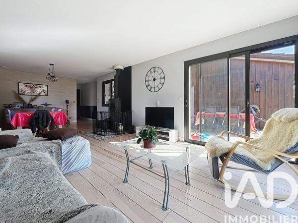 Maison à vendre 5 pièces 122 m² Bretagne-de-Marsan