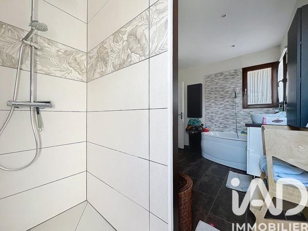 Maison à vendre 5 pièces 122 m² Bretagne-de-Marsan