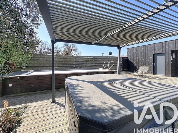 Maison à vendre 5 pièces 122 m² Bretagne-de-Marsan
