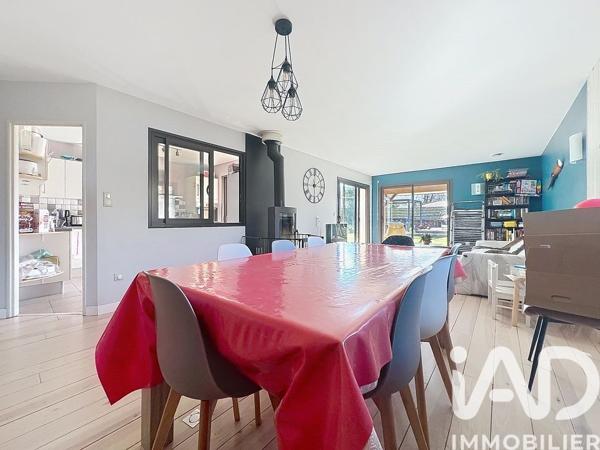Maison à vendre 5 pièces 122 m² Bretagne-de-Marsan
