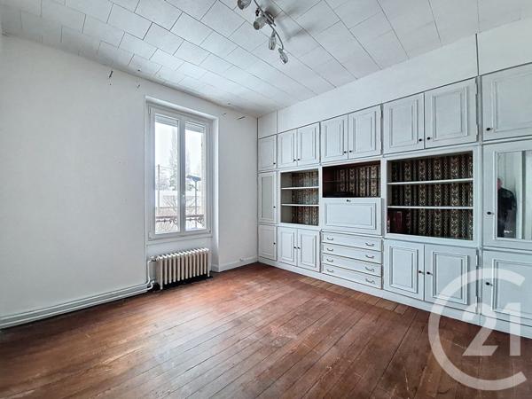 Maison à vendre  9 pièces - 171 m2 ST PIERRE LES NEMOURS - 77