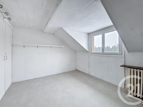 Maison à vendre  9 pièces - 171 m2 ST PIERRE LES NEMOURS - 77