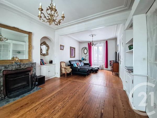 Maison à vendre  9 pièces - 171 m2 ST PIERRE LES NEMOURS - 77