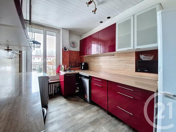 Maison à vendre  9 pièces - 171 m2 ST PIERRE LES NEMOURS - 77