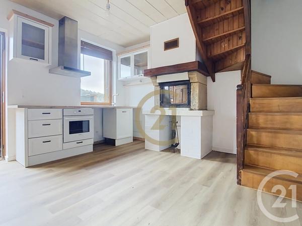 Maison à vendre  4 pièces - 70 m 2   LILLEBONNE  - 76