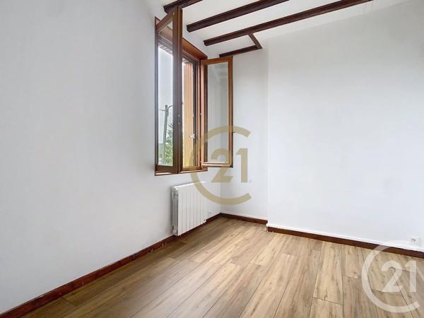 Maison à vendre  4 pièces - 70 m 2   LILLEBONNE  - 76