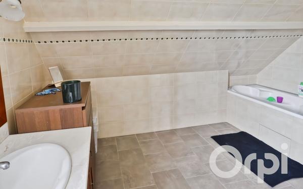 Maison à vendre    6 pièces •  Gisors