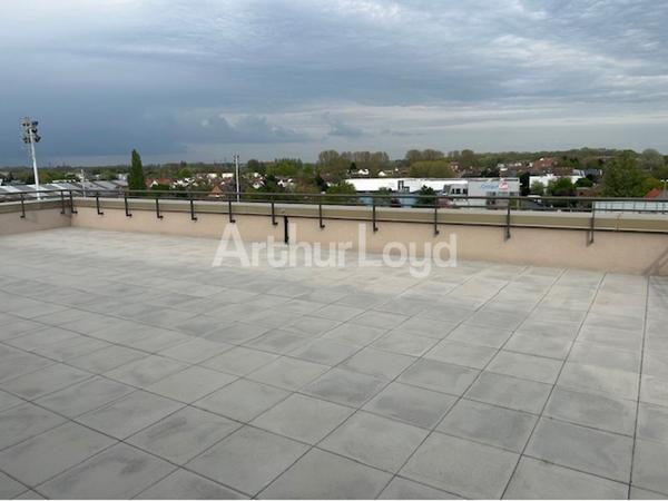 Bureaux neufs à louer à Villeneuve d’Ascq visibilité sur Boulevard de Breucq