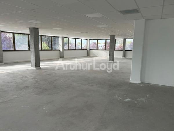 Bureaux neufs à louer à Villeneuve d’Ascq visibilité sur Boulevard de Breucq