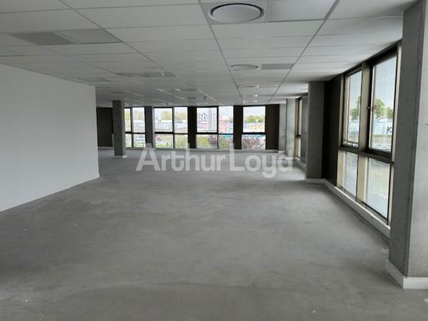 Bureaux neufs à louer à Villeneuve d’Ascq visibilité sur Boulevard de Breucq