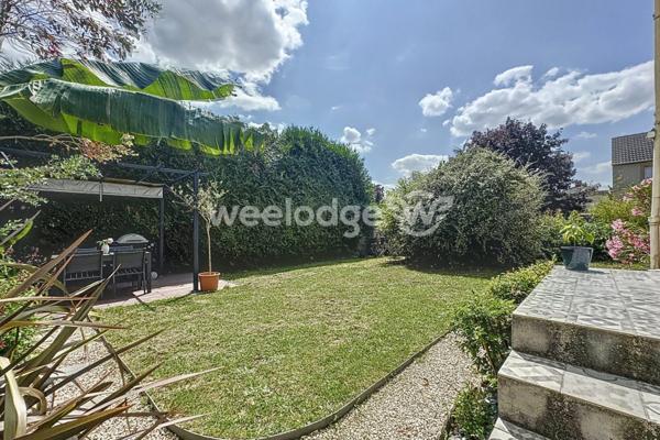 Maison à vendre 6 pièces de 101,43 m² à Chanteloup-les-Vignes