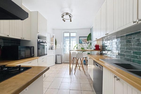 Maison à vendre 6 pièces de 101,43 m² à Chanteloup-les-Vignes