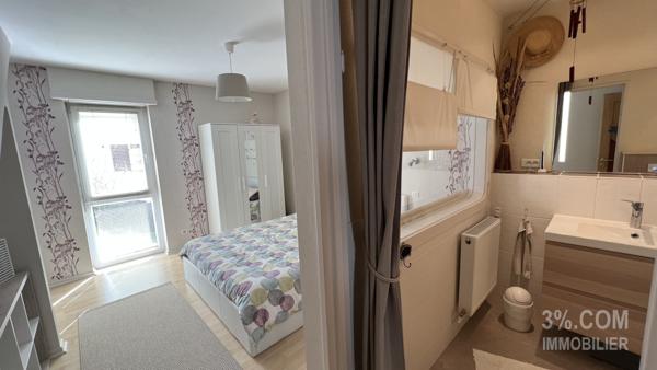 3%.COM Belle maison d'architecte avec piscine sur terrain 9 ares Truchtersheim (67370)