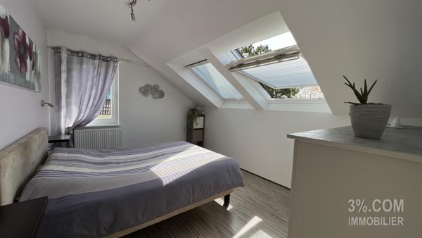 3%.COM Belle maison d'architecte avec piscine sur terrain 9 ares Truchtersheim (67370)