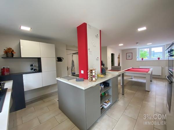 3%.COM Belle maison d'architecte avec piscine sur terrain 9 ares Truchtersheim (67370)