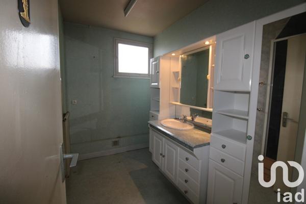 Maison 4 pièces de 98 m² à Nogent-sur-Vernisson (45290)