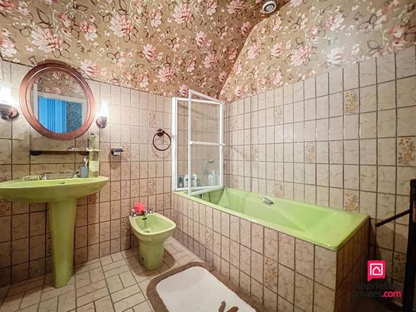 À pied du centre de Bellême Maison familiale avec 4 chambres