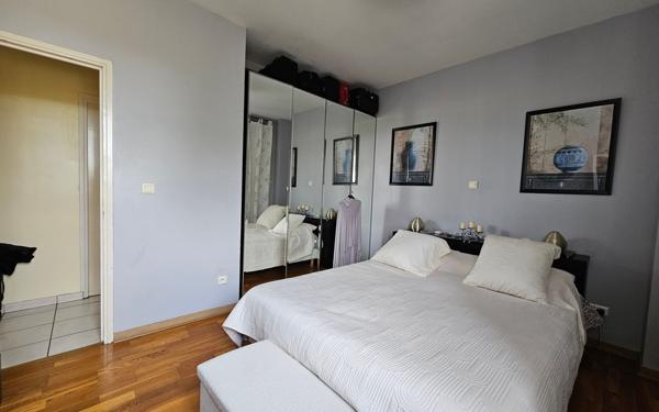 Appartement à vendre    5 pièces • 125 m2 Saint-Étienne