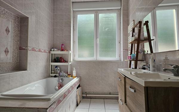 Appartement à vendre    5 pièces • 125 m2 Saint-Étienne