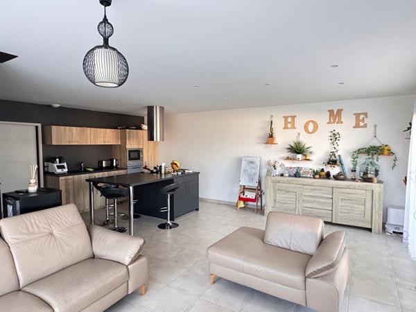 Maison Tonnay-Charente 4 pièce(s) 94m²