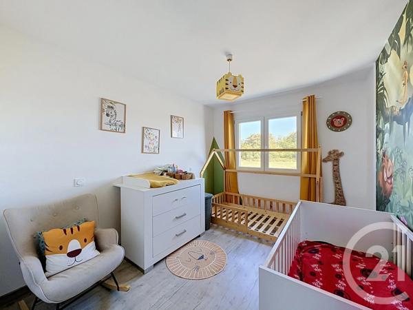 Maison à vendre  6 pièces - 145,92 m 2   LONGVIC  - 21
