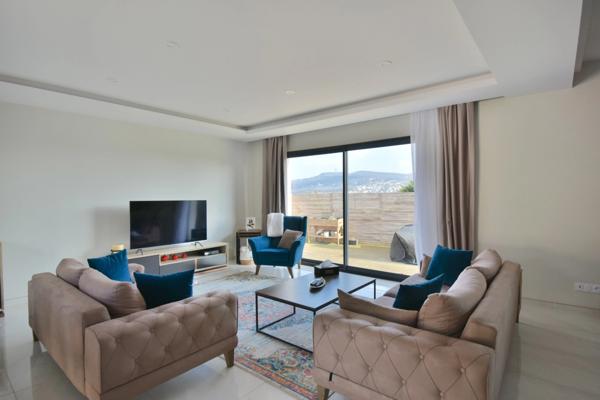 Villa contemporaine de 151 m² avec grand garage