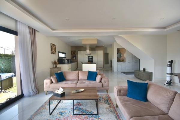 Villa contemporaine de 151 m² avec grand garage