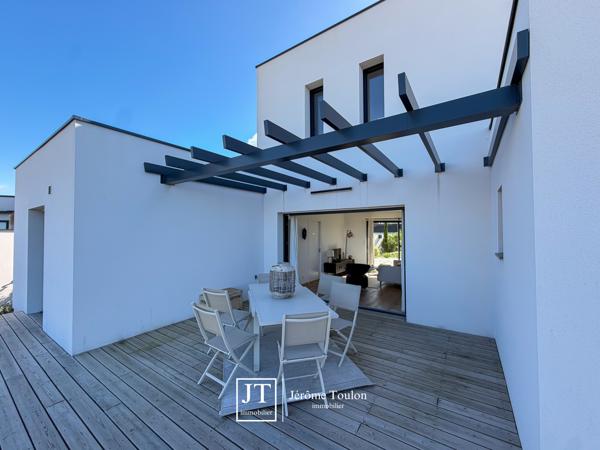 Maison 5 pièce(s) 4 chambre(s) 123 m²