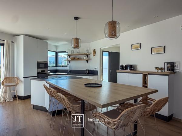 Maison 5 pièce(s) 4 chambre(s) 123 m²