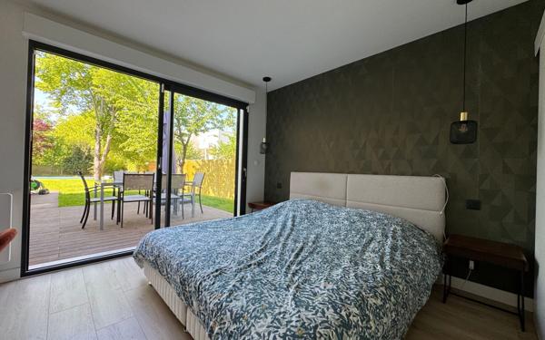 Maison à vendre    5 pièces • 130,07 m2 Saint-Maur-des-Fossés