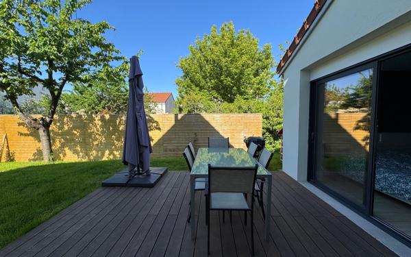 Maison à vendre    5 pièces • 130,07 m2 Saint-Maur-des-Fossés