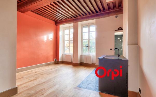 Appartement à vendre    1 pièce • 30,33 m2 Lyon 1