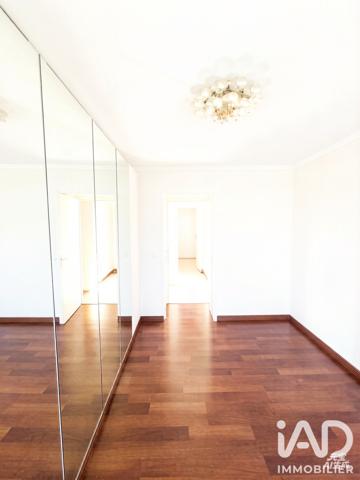 Location appartement 3 pièces 56 m² Maisons-Laffitte