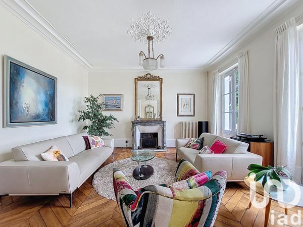 Maison à vendre 8 pièces 233 m² Saint-Germain-lès-Corbeil