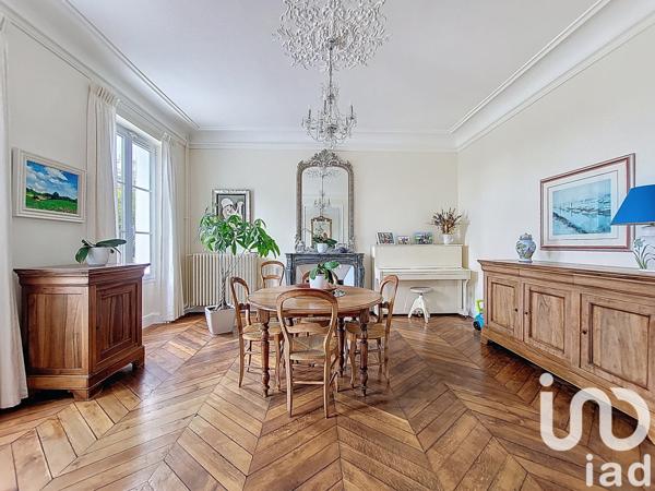 Maison à vendre 8 pièces 233 m² Saint-Germain-lès-Corbeil
