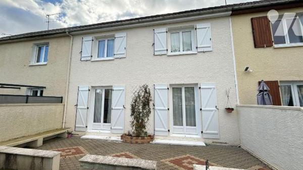 A vendre - Châlons-en-Champagne secteur sud - Pavillon de type 5 sur sous-sol complet

Située...