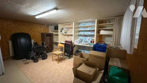 A vendre - Châlons-en-Champagne secteur sud - Pavillon de type 5 sur sous-sol complet

Située...