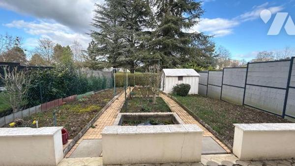 A vendre - Châlons-en-Champagne secteur sud - Pavillon de type 5 sur sous-sol complet

Située...