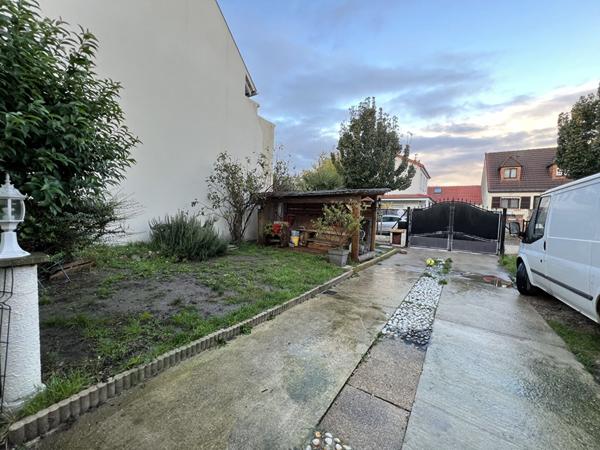 Maison Blanc Mesnil 5 pièce(s) 128,26 m2