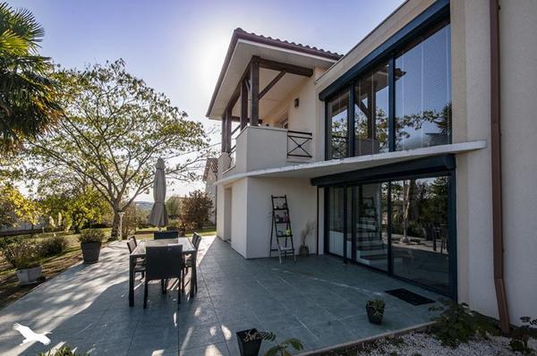 Maison à vendre 254 880 € Javerlhac-et-la-Chapelle-Saint-Robert 5 p 226 m² DPE D