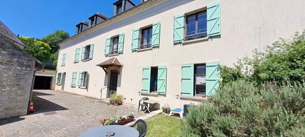 Immeuble de rapport à vendre à Chalo Saint Mars avec un loyer mensuel de 4008 € HC- Investissement idéal