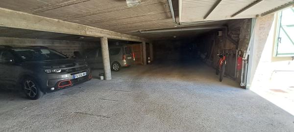 Immeuble de rapport à vendre à Chalo Saint Mars avec un loyer mensuel de 4008 € HC- Investissement idéal