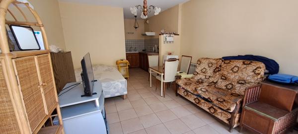 Immeuble de rapport à vendre à Chalo Saint Mars avec un loyer mensuel de 4008 € HC- Investissement idéal