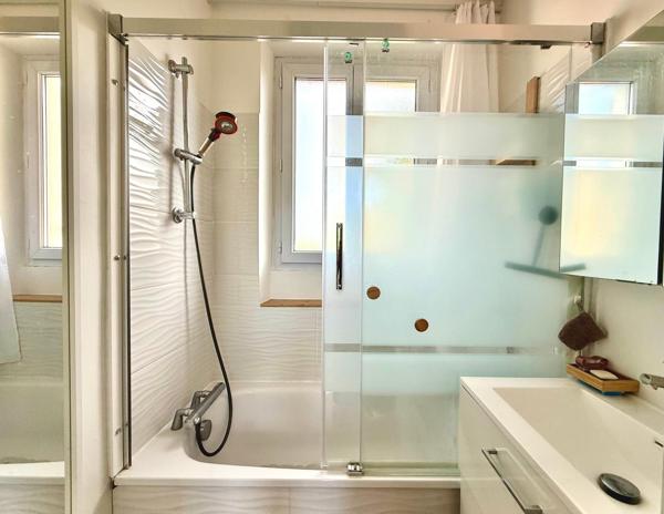 Maison 4 pièces de 98 m2 dont espace indépendant de 35 m2