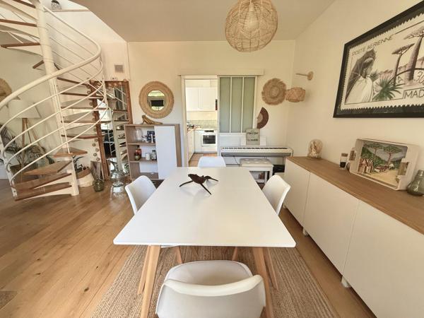 Maison 4 pièces de 98 m2 dont espace indépendant de 35 m2