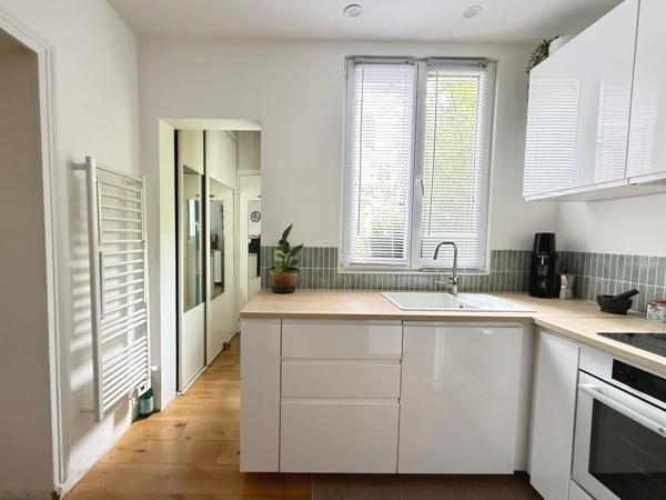 Maison 4 pièces de 98 m2 dont espace indépendant de 35 m2